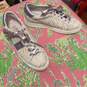 Vaddia zebra printed sneakers size 40